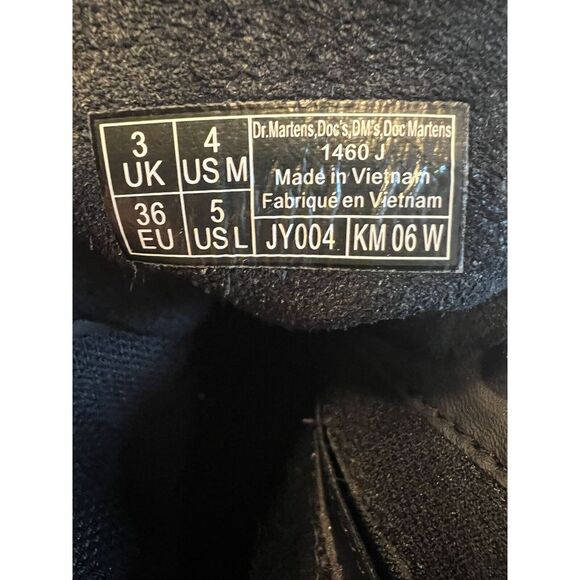 Dr Martens Doc Martens 1460 Women's Size 4 Black Leather Combat Boot Air Wair - Picture 8 of 9